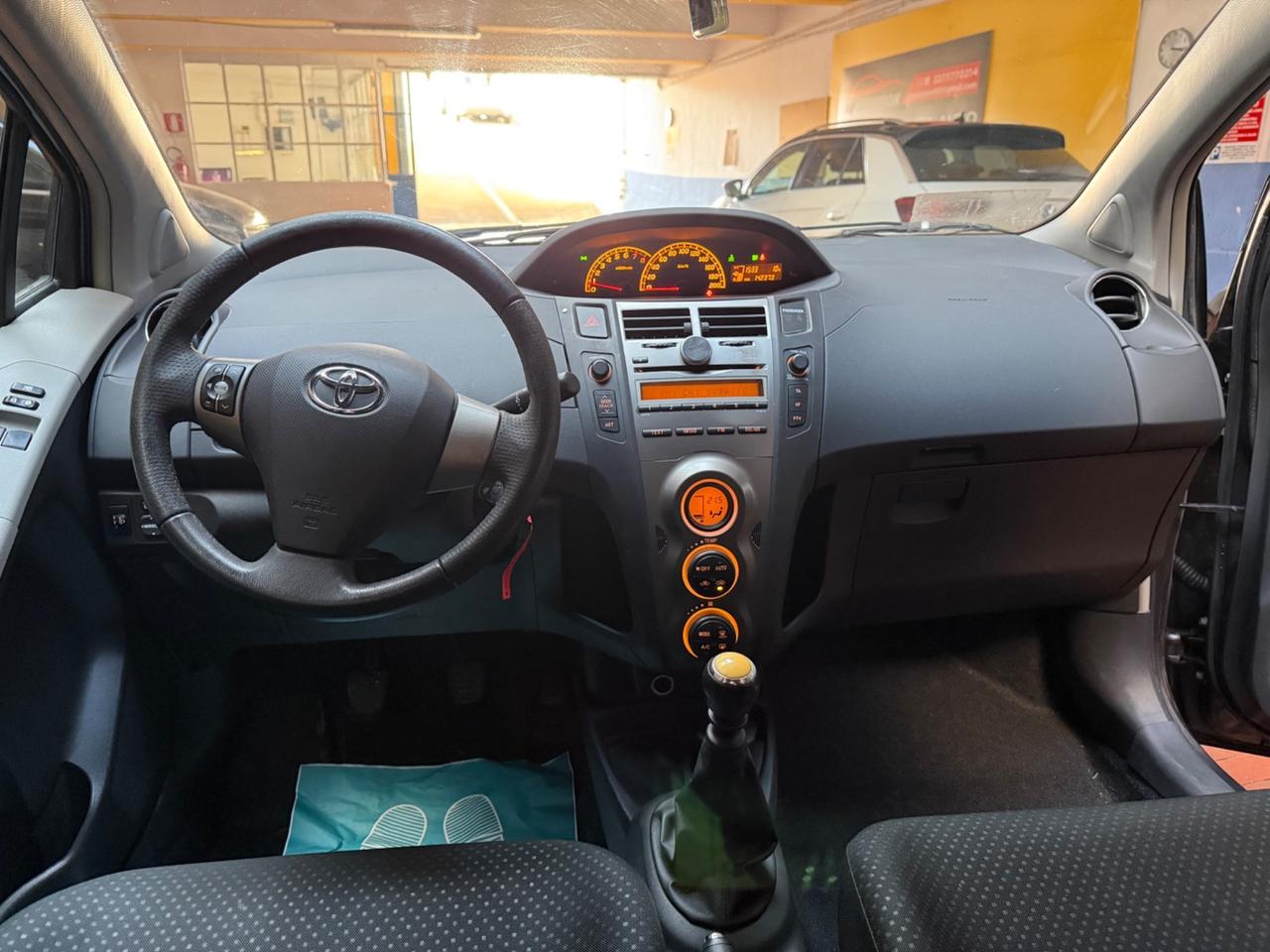 Toyota Yaris 1.3 Neopatentati Euro 5