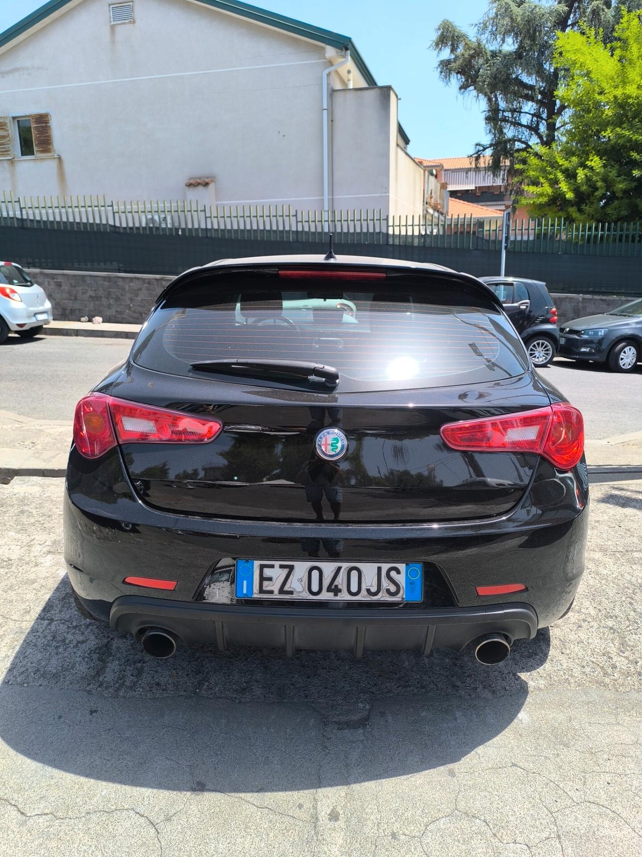 Alfa Romeo Giulietta 1.6 JTDm-2 105 CV Exclusive