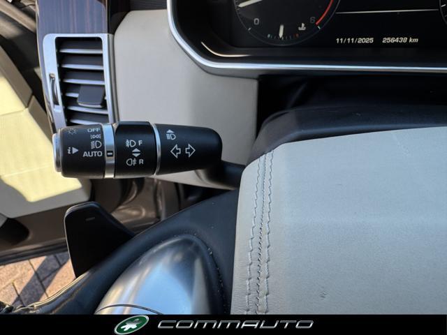 LAND ROVER Range Rover 3.0 TDV6 VOGUE