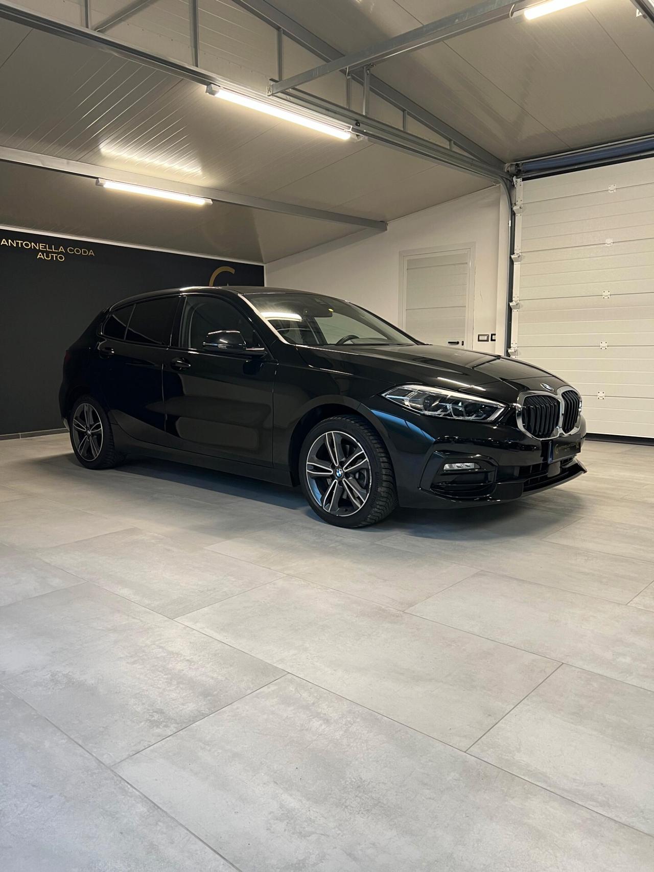 Bmw 118 118d 5p. Msport