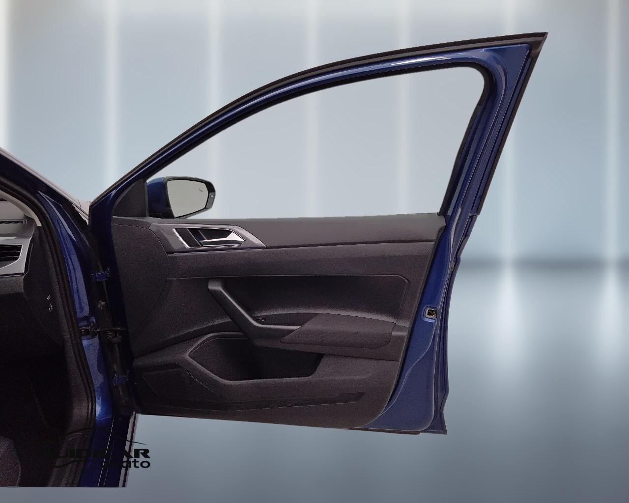 VOLKSWAGEN Polo VI 2022 - Polo 1.0 tsi Style 95cv