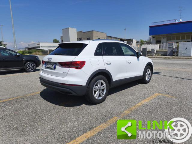 AUDI Q3 35 TDI Business S tronic
