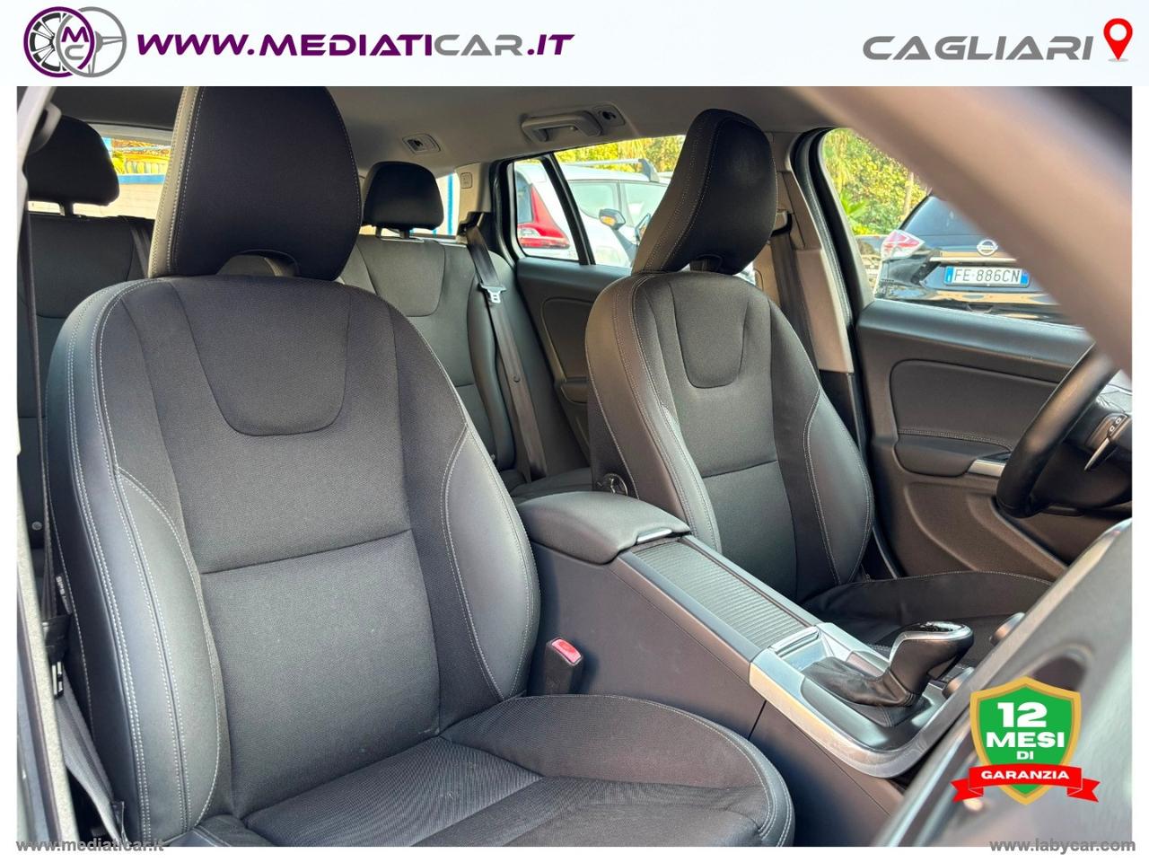 VOLVO V60 D4 AWD Geartronic R-design Momentum