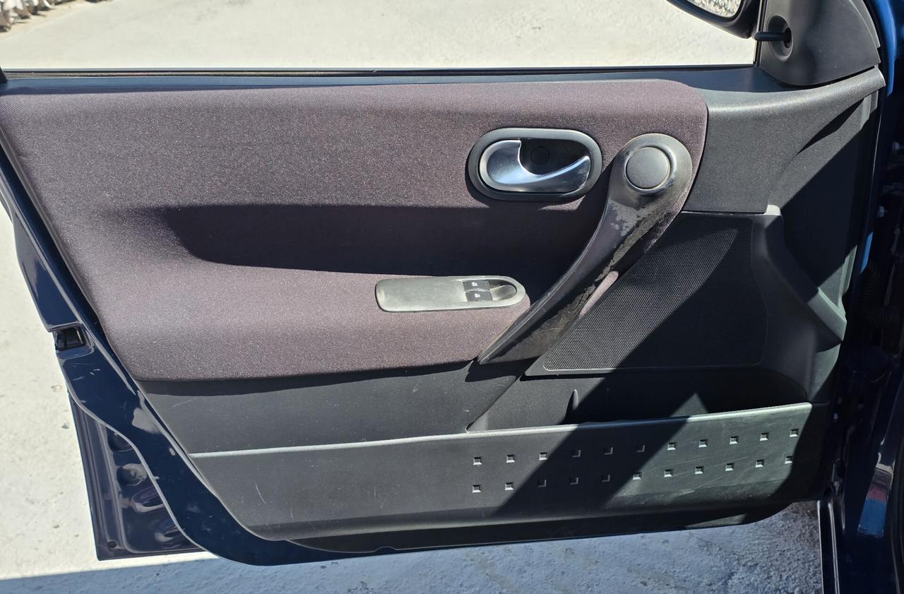 Renault Megane 1.4 16v X NEOPATENTATO ZAMPOGNAUTO CT