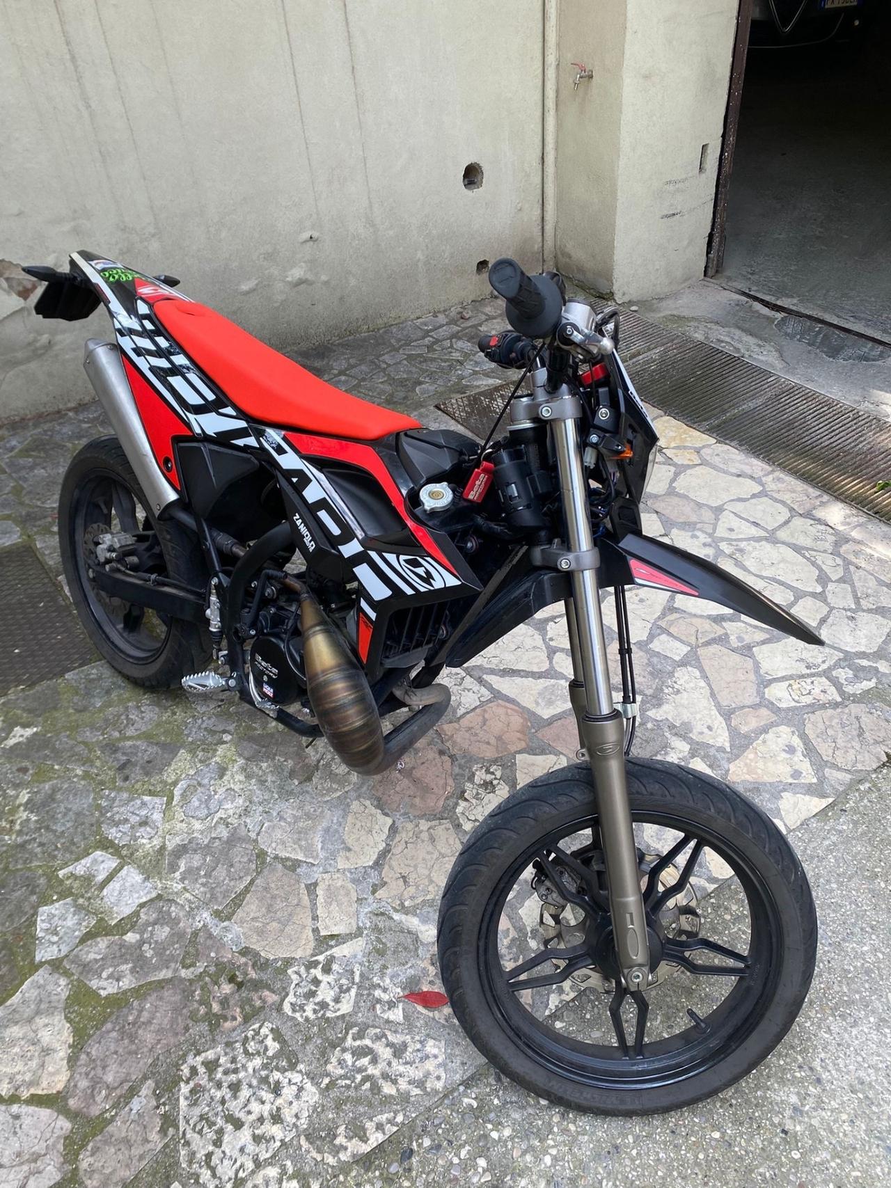 Beta Motard 50 + scarico Gianelli #BP