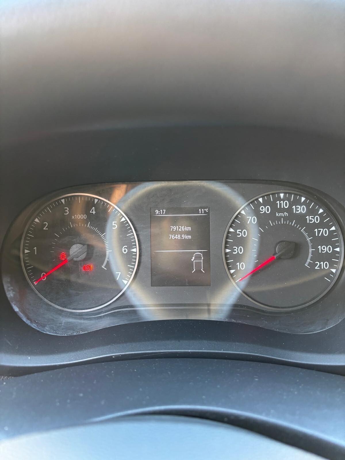 Renault Master T35 2.3 dCi 135 PL-TN Pianale Cabin