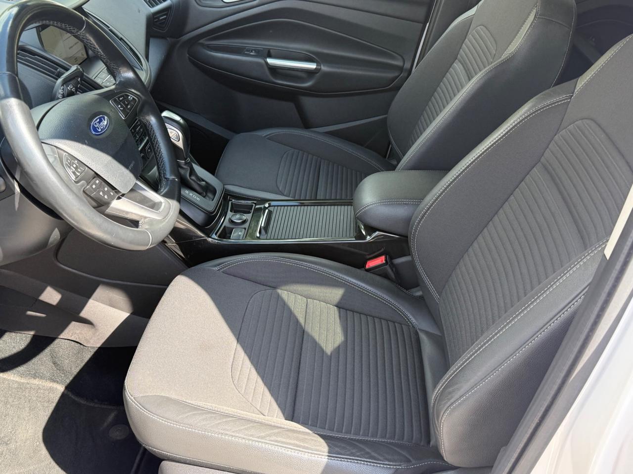 Ford Kuga 1.5 TDCI 120 CV Automatica Edition