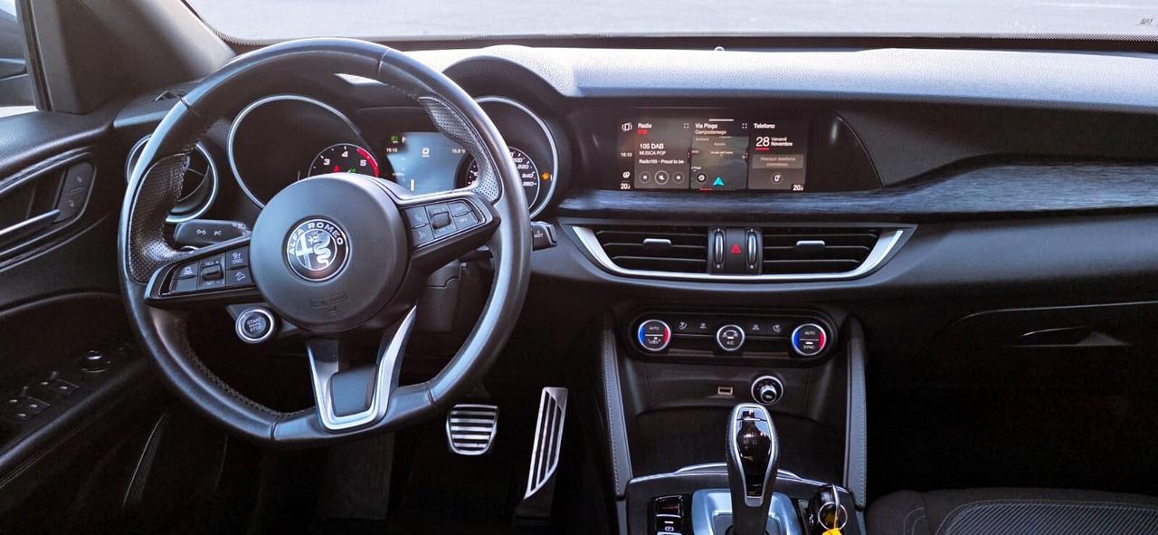 Alfa Romeo Stelvio 2.2 Turbo Diesel 160CV Super AT8 RWD