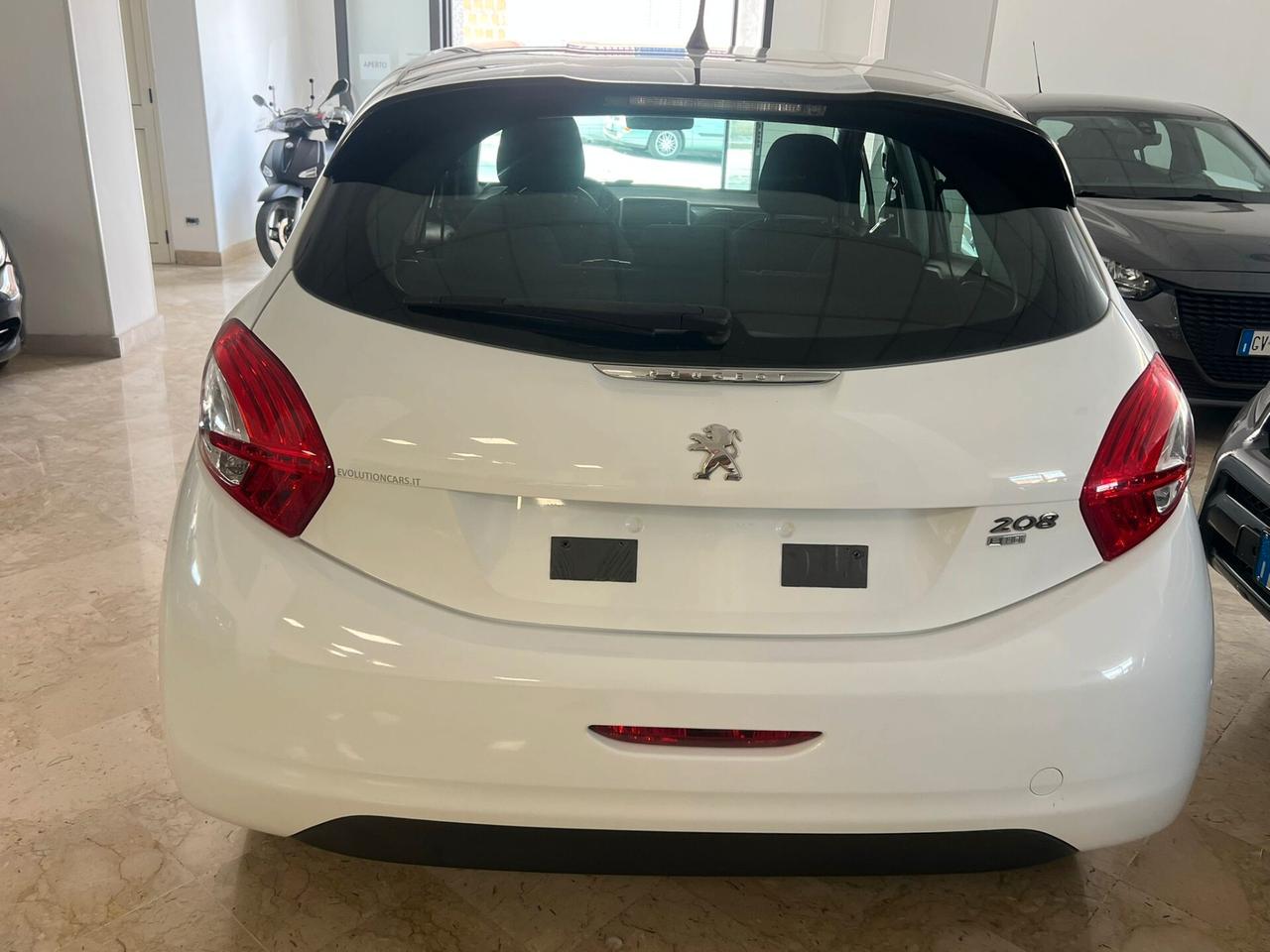 Peugeot 208 1.6 e-HDi 92 CV Stop&Start 5 porte Active