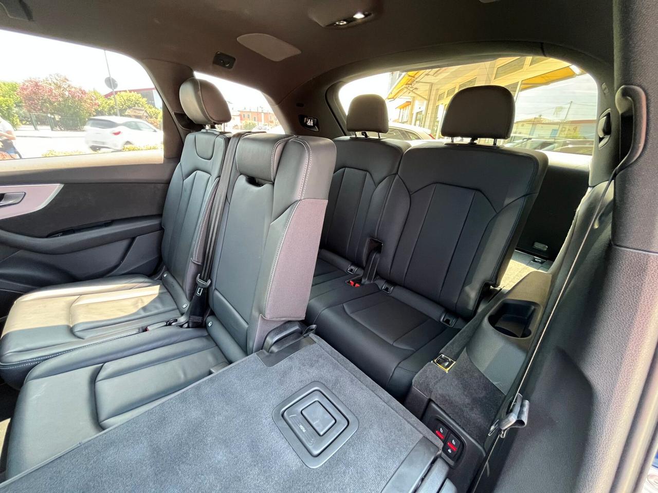 Audi Q7 50 TDI quattro tiptronic SPORT