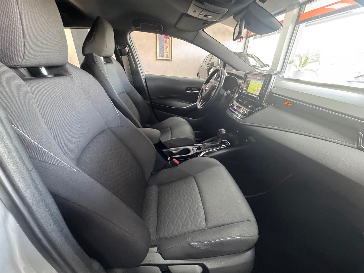 Toyota Corolla Business Tech 1.8 VVT-i HEV #6878