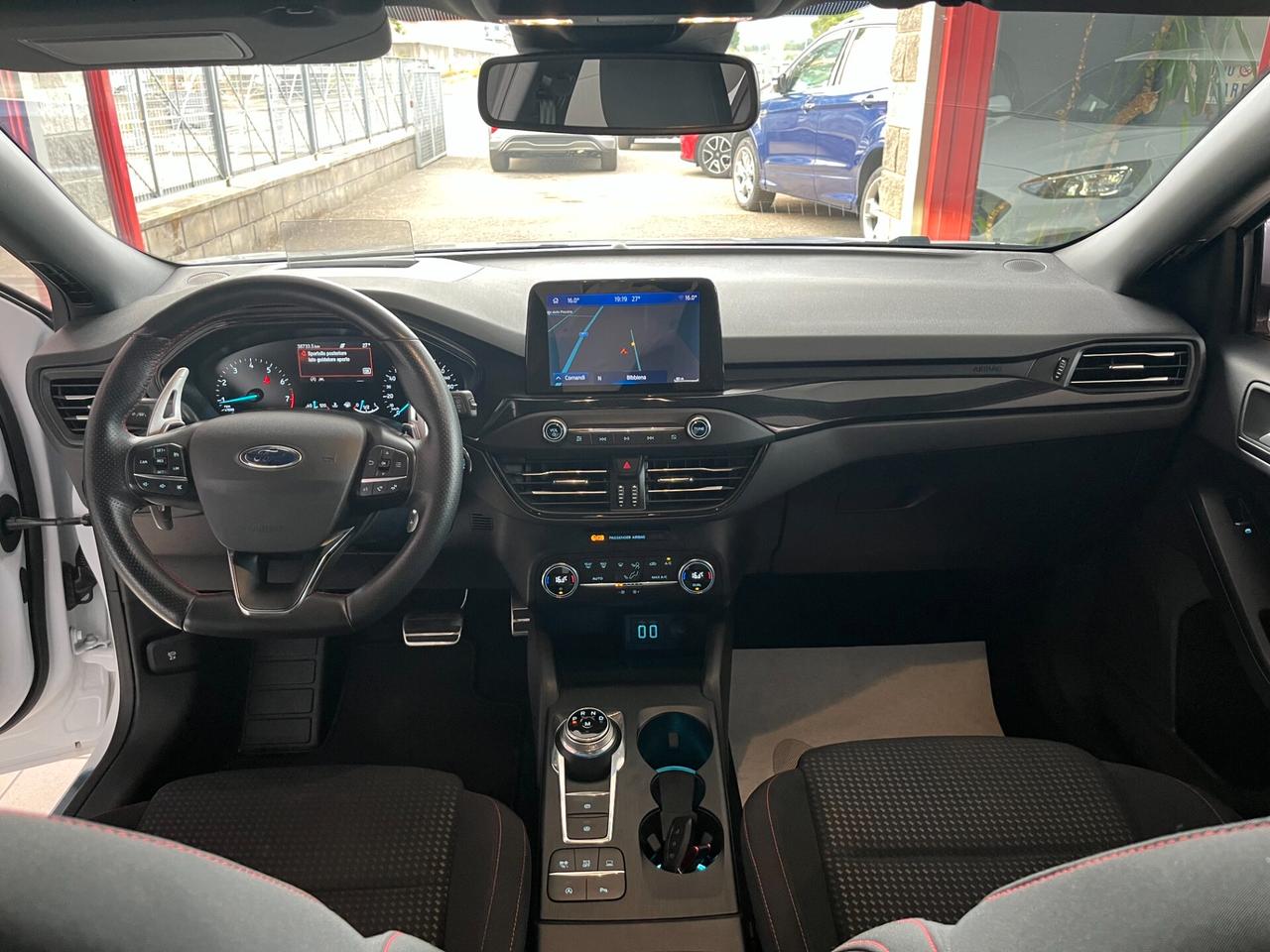 Ford Focus 1.0 EcoBoost 125 CV automatico 5p ST-Line