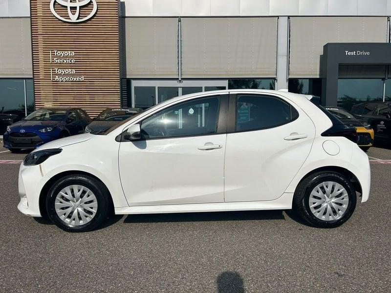 Toyota Yaris Hybrid Active MY21
