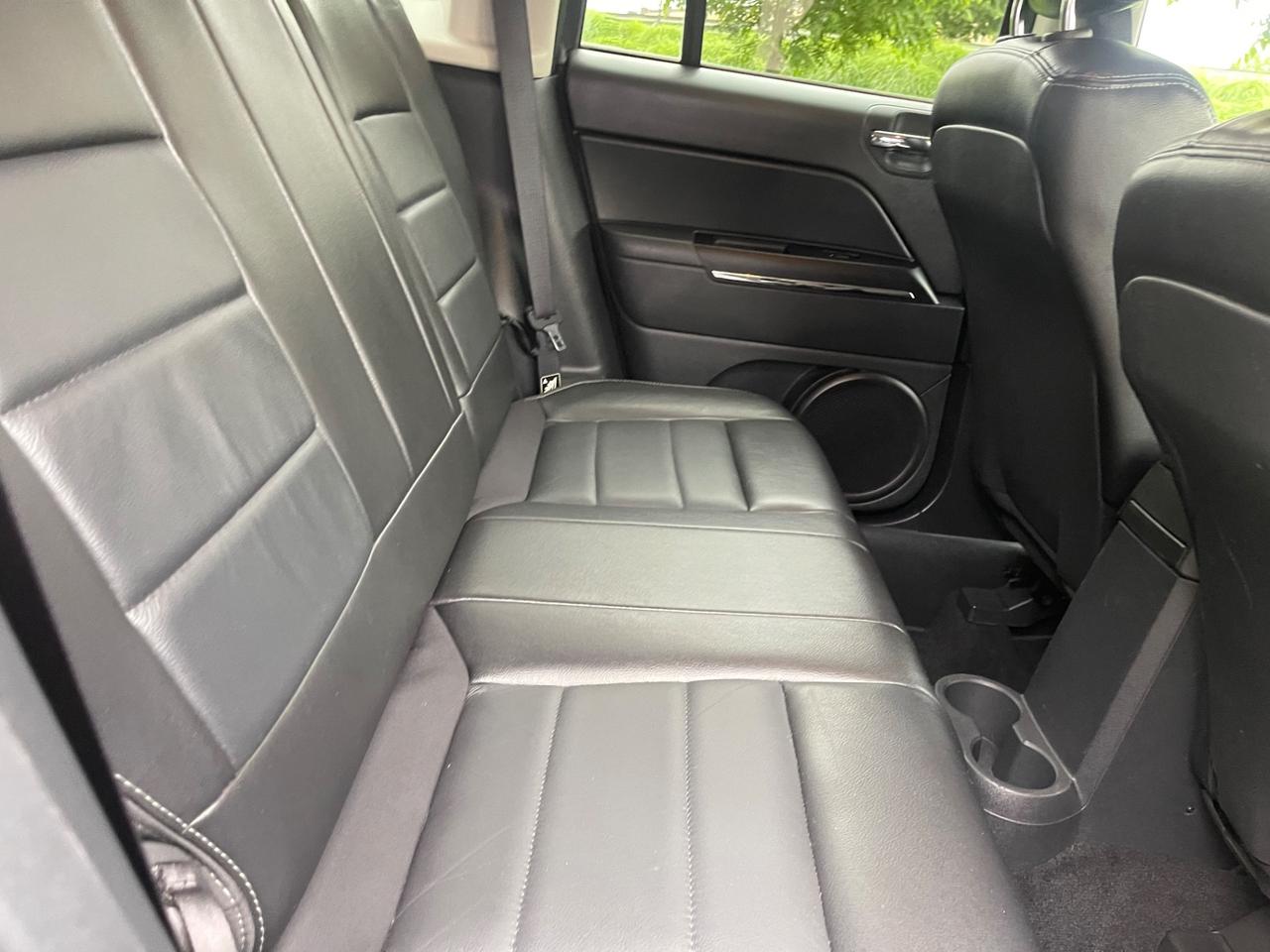 Jeep Compass 2.2 diesel, 4x4, anno 2011,con 180.000 km!