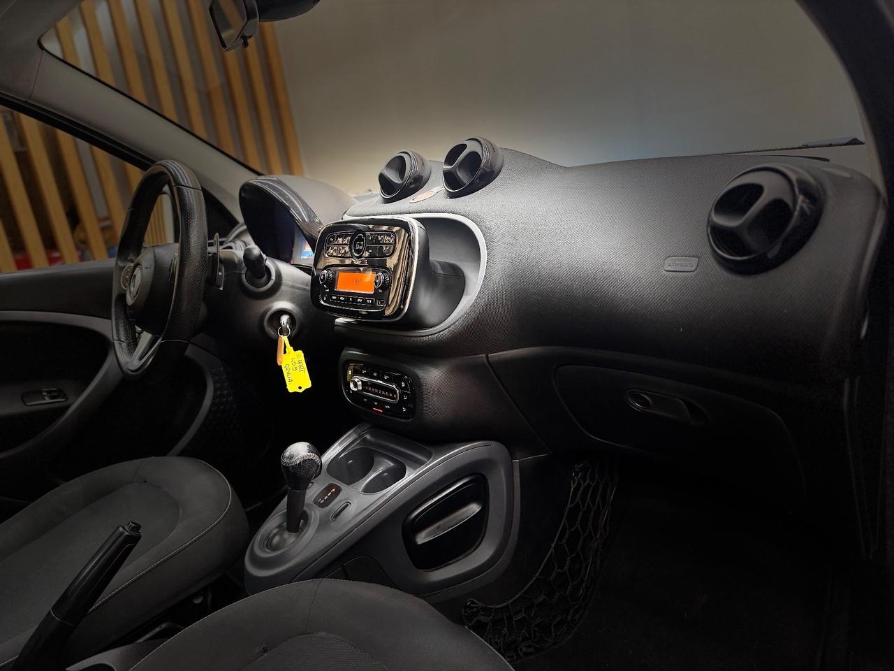 Smart ForFour 70 1.0 twinamic Passion SILVER AUTOMATICA