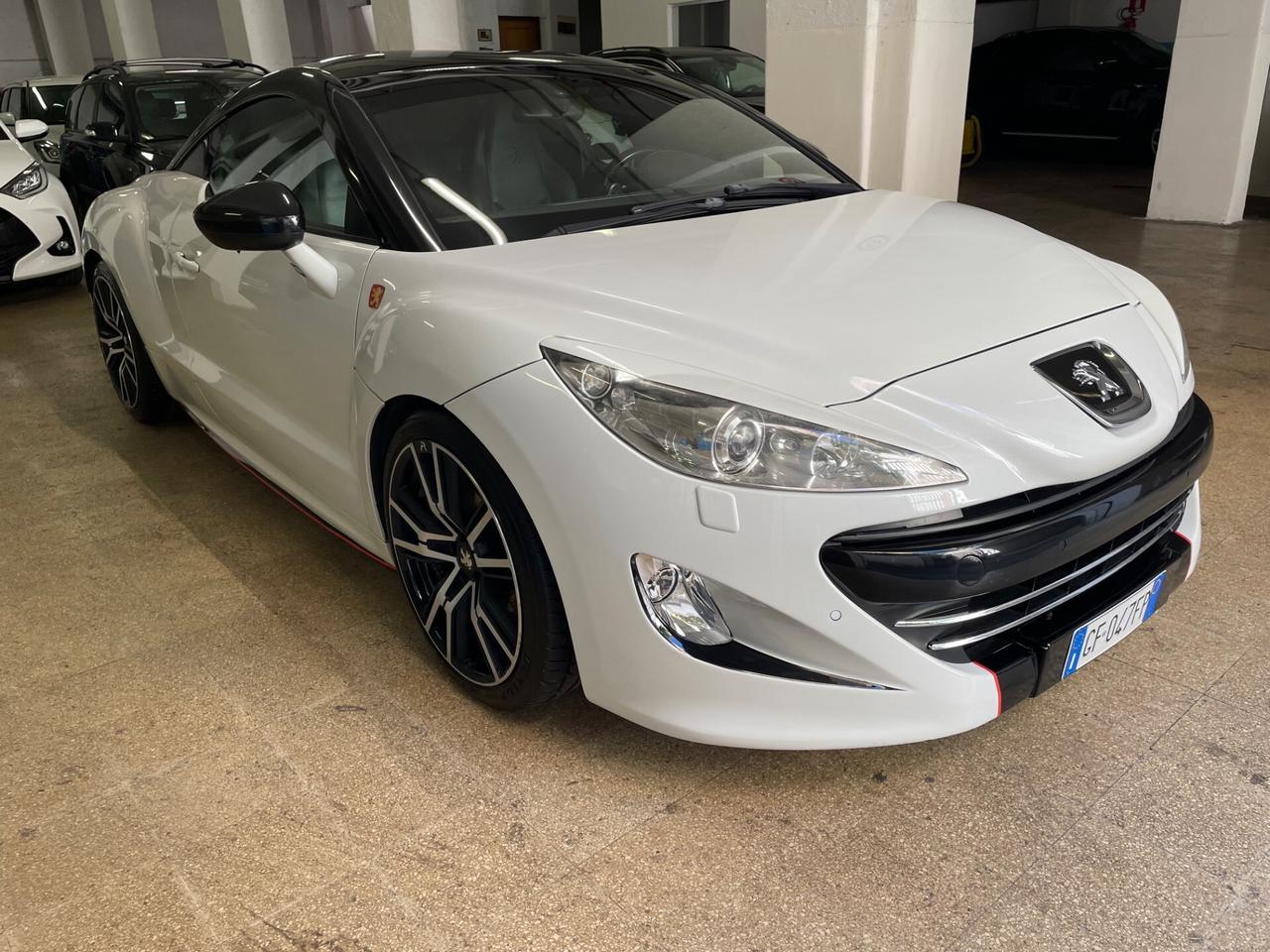 Peugeot RCZ 1.6 THP 270 CV