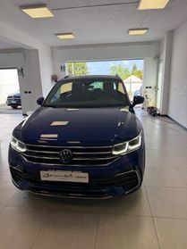 Volkswagen Tiguan 2.0 TDI 150 CV SCR DSG R-Line