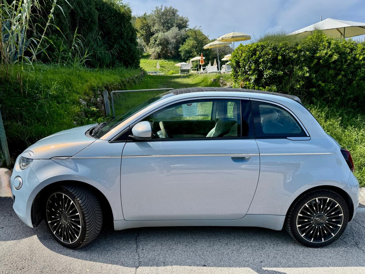 Fiat 500 500e Cabrio La Prima - prezzo assurdo !