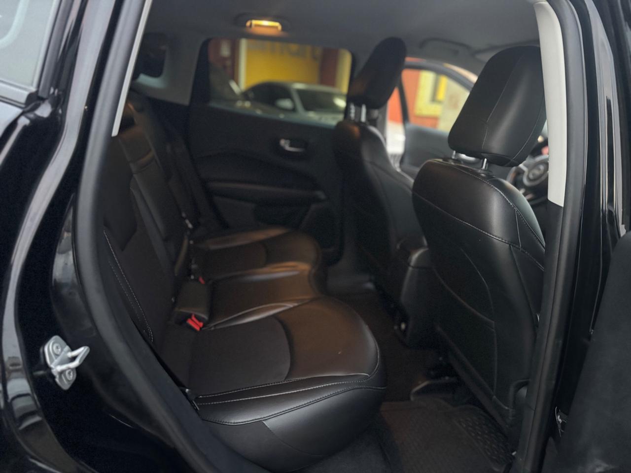 Jeep Compass 1.6 Multijet Night Eagle navi retroc Carplay