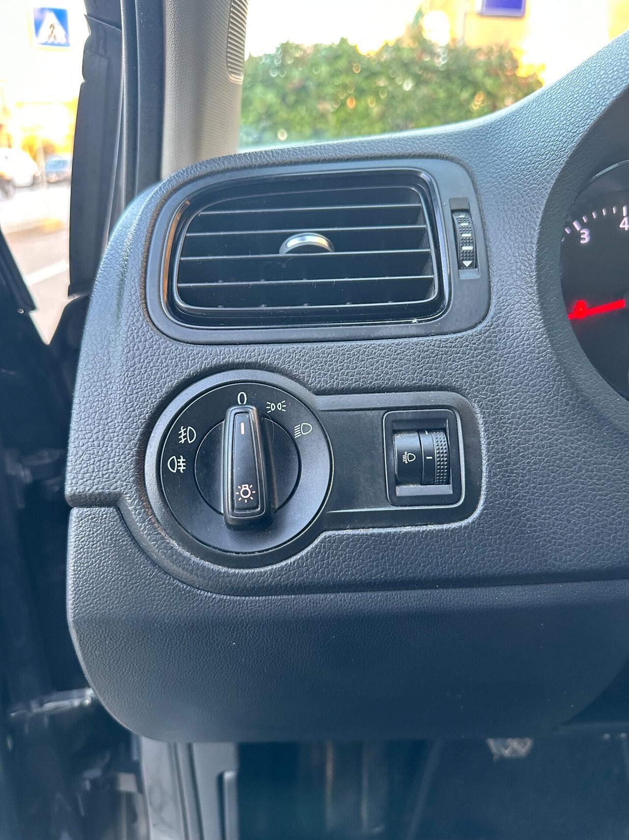 Volkswagen Polo 1.0 MPI 5p. Trendline