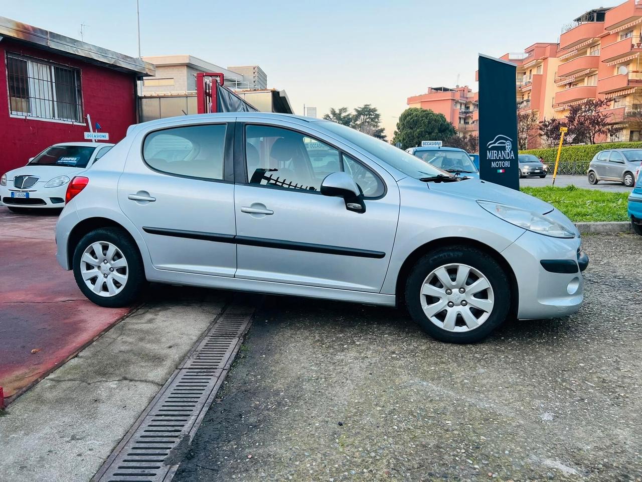 Peugeot 207 1.4 88CV 5p. XS