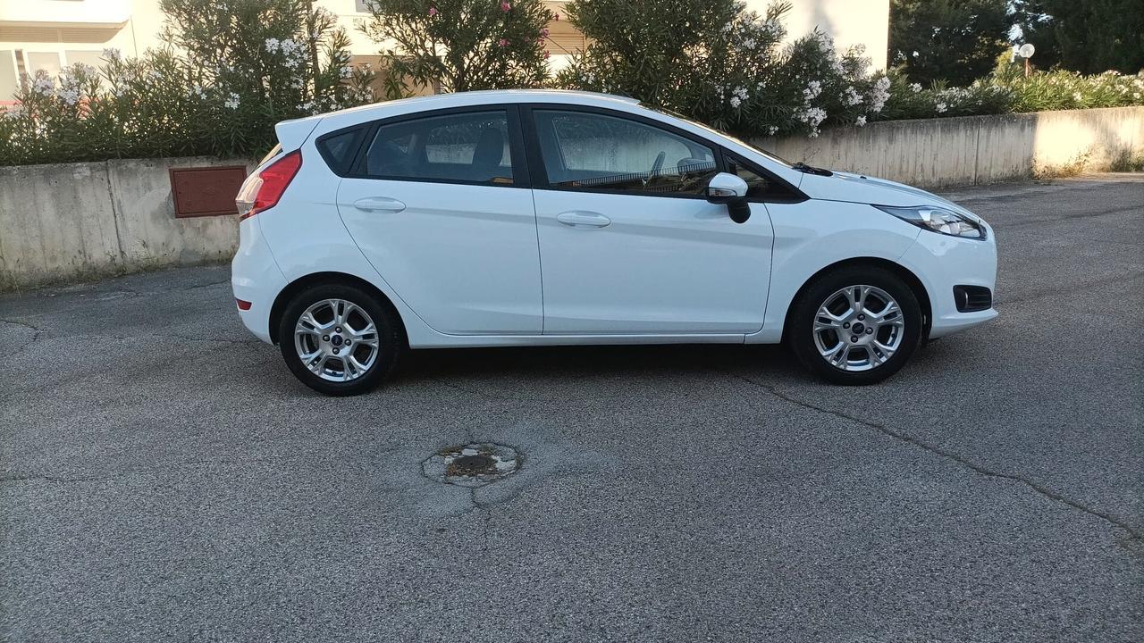 Ford Fiesta 1.0 80CV 5 porte