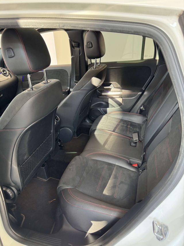 MERCEDES-BENZ GLA 200 d Premium 4matic auto