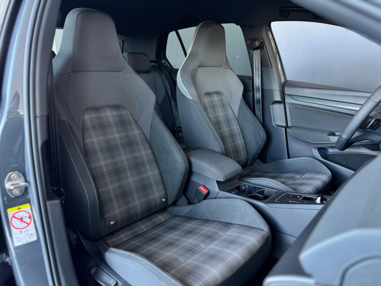 Volkswagen Golf 2.0 TDI GTD DSG VIRTUAL ACC