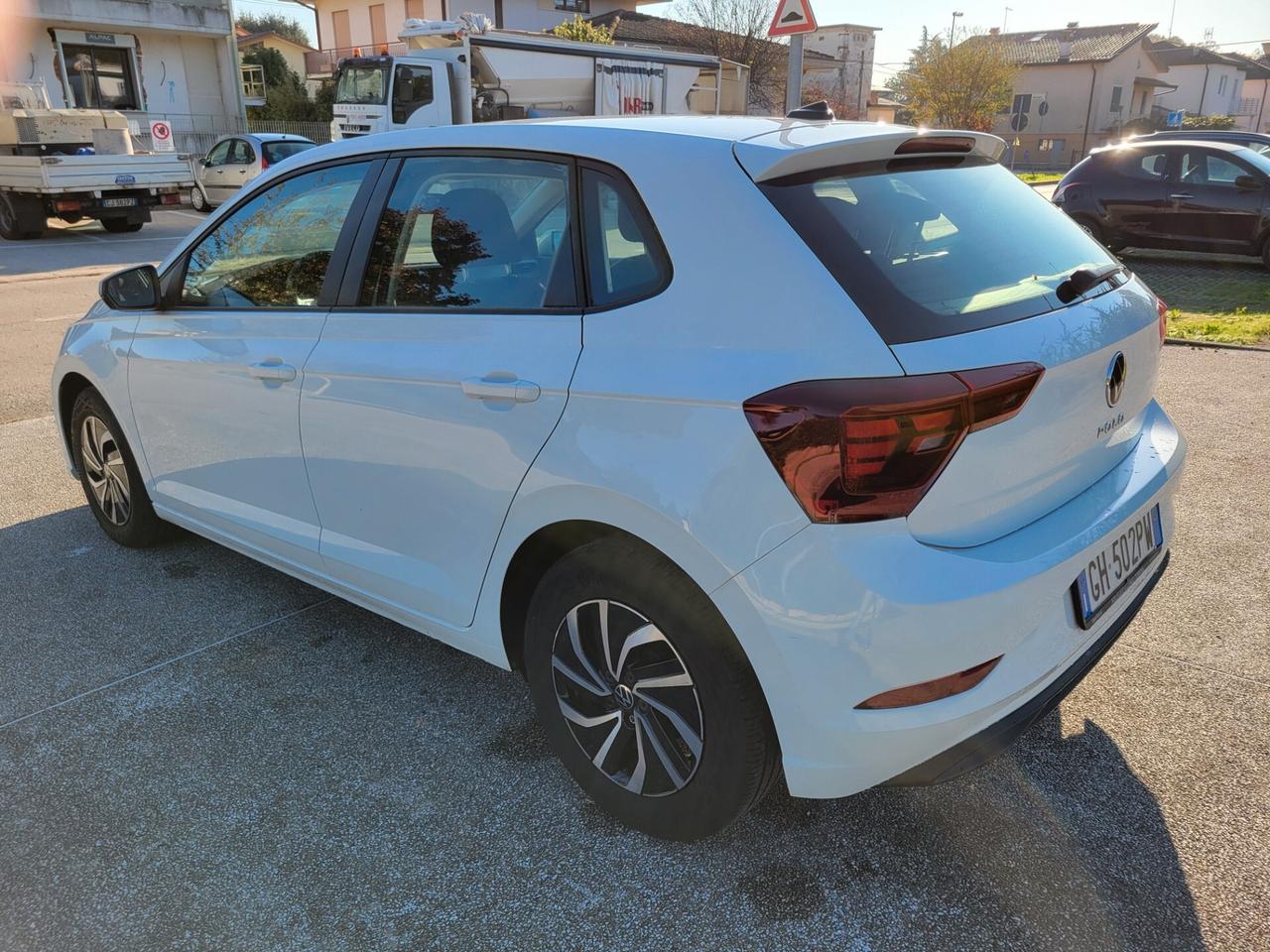 Volkswagen Polo 1.0 80cv EVO NEOPATENTATI