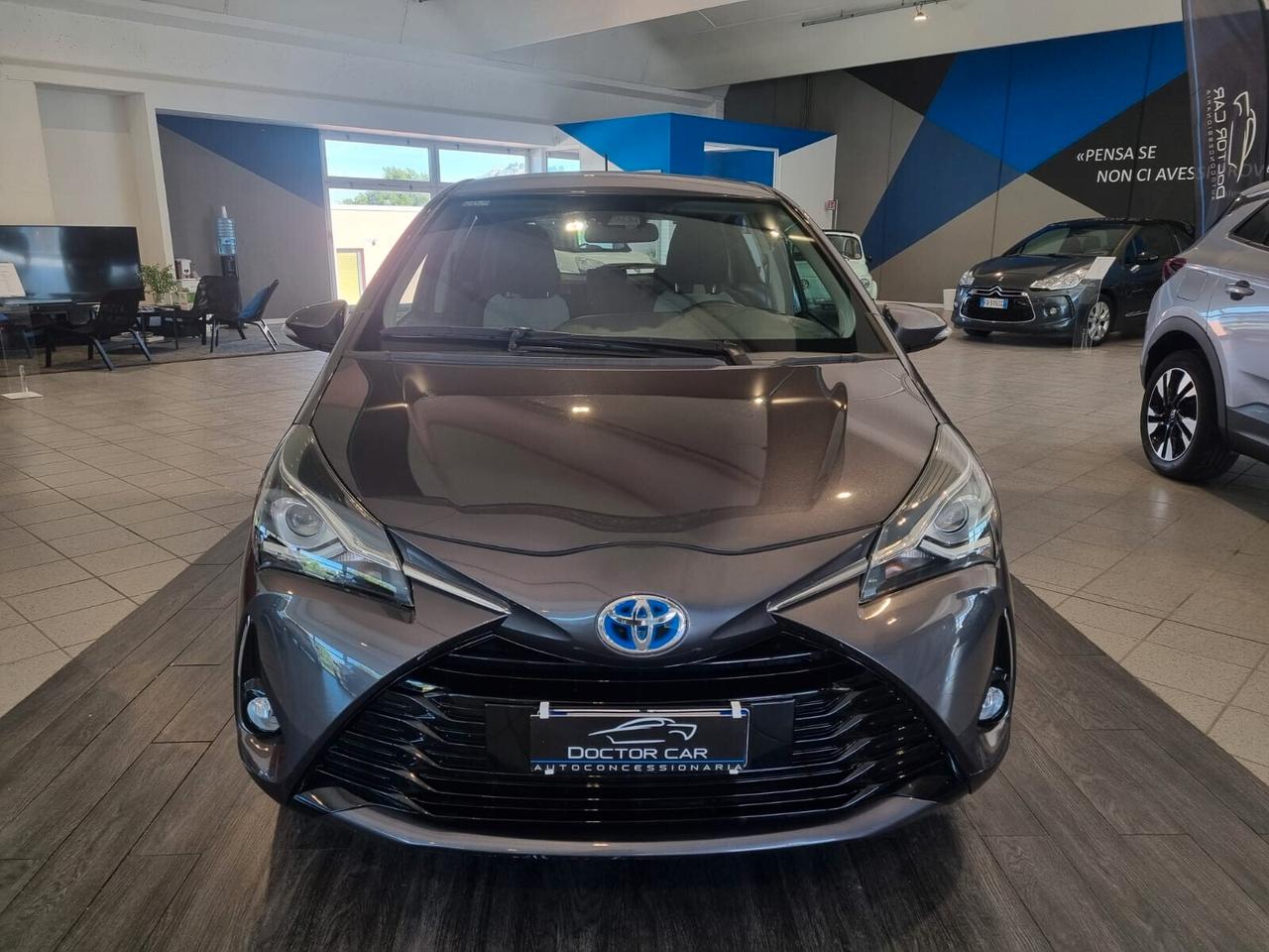 Toyota Yaris 1.5 Hybrid 5 porte Active