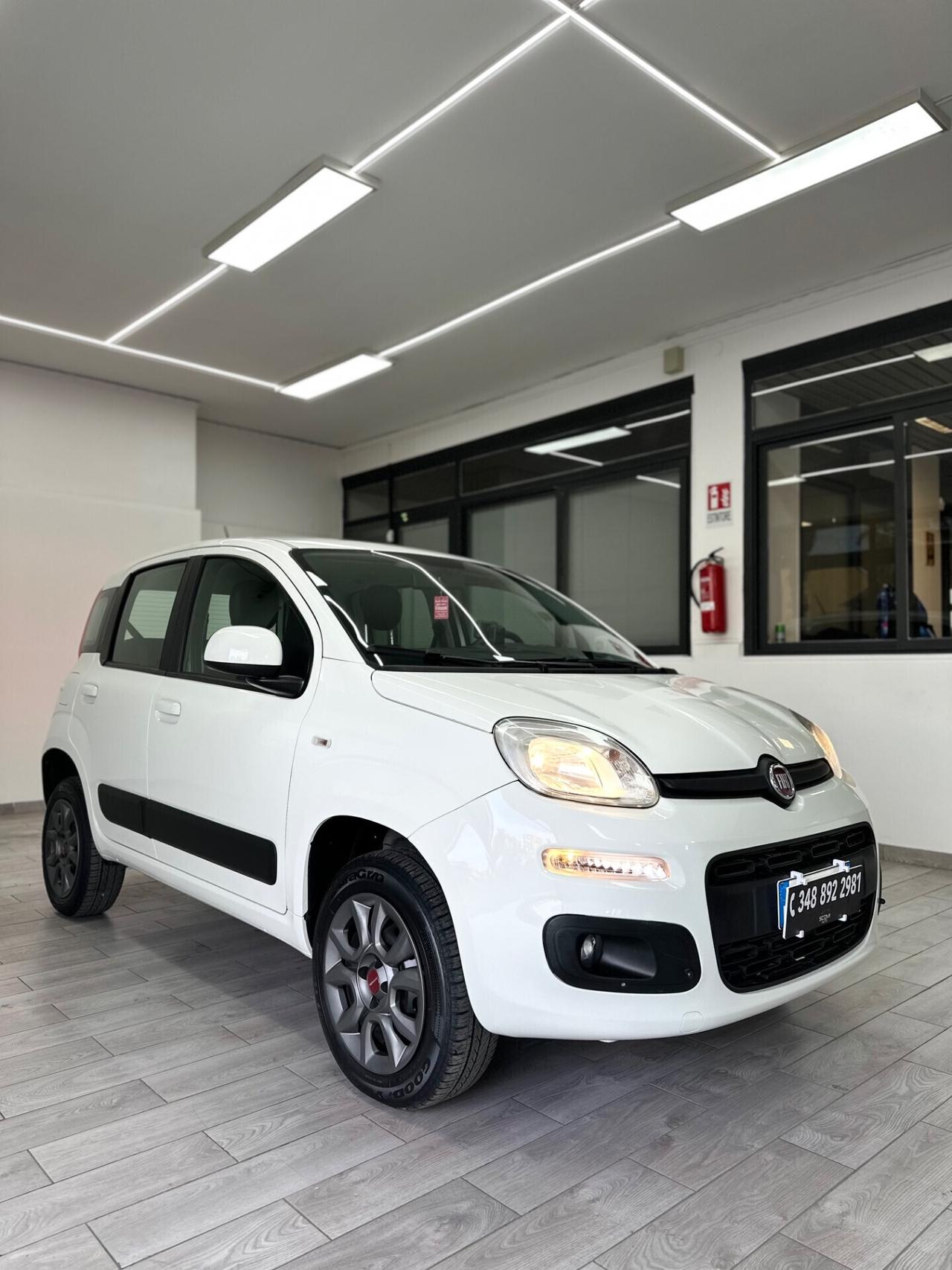 Fiat Panda 0.9 TwinAir Turbo Natural Power Lounge