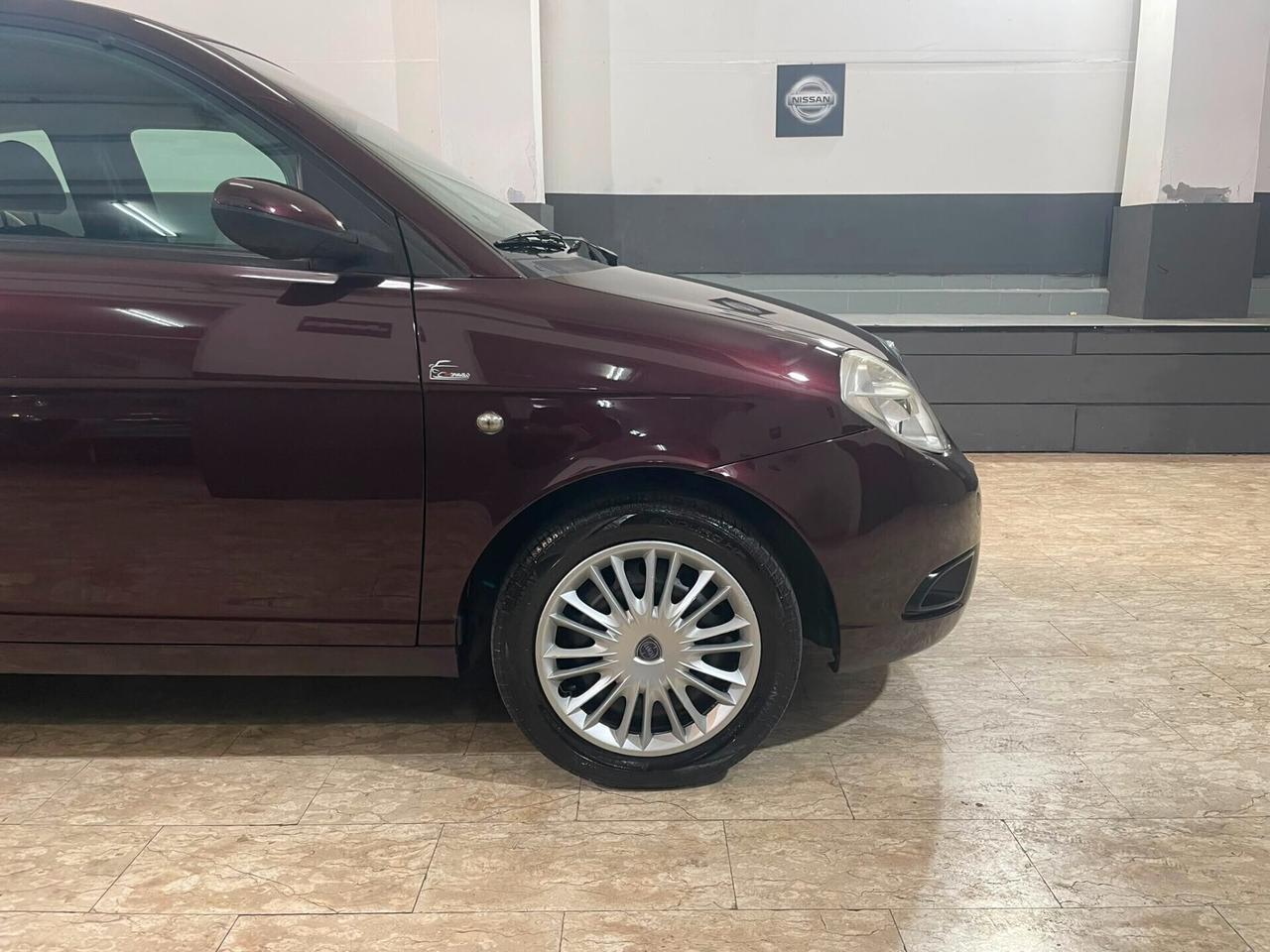 Lancia Ypsilon 1.2 Modamilano