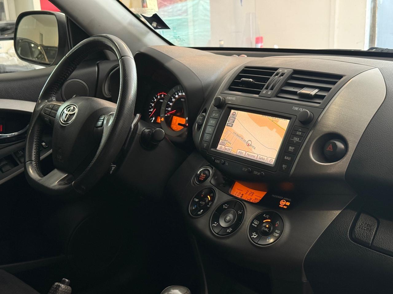 Toyota RAV 4 AUTOMATICO 2011