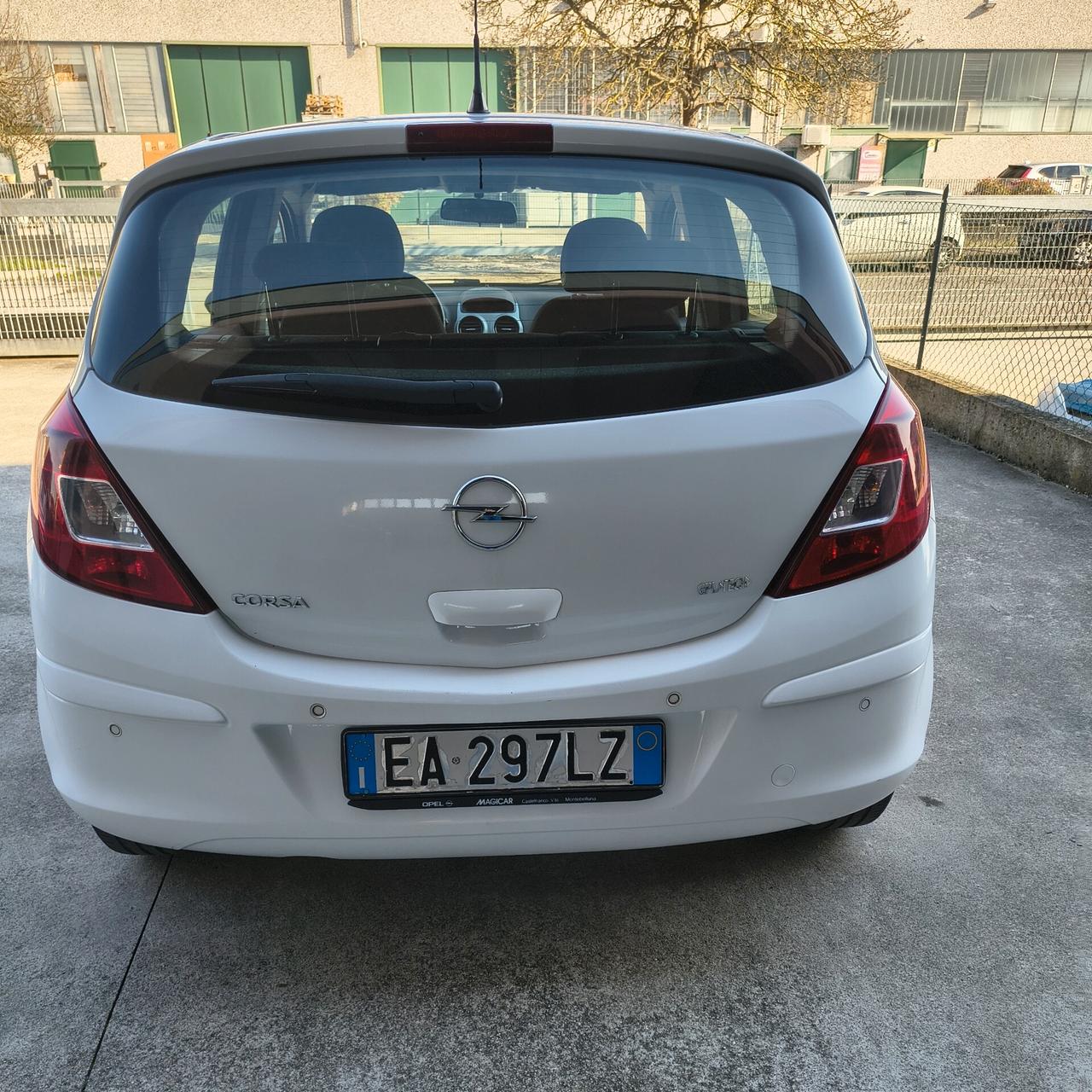Opel Corsa 1.2 80CV 5 porte GPL-TECH Enjoy