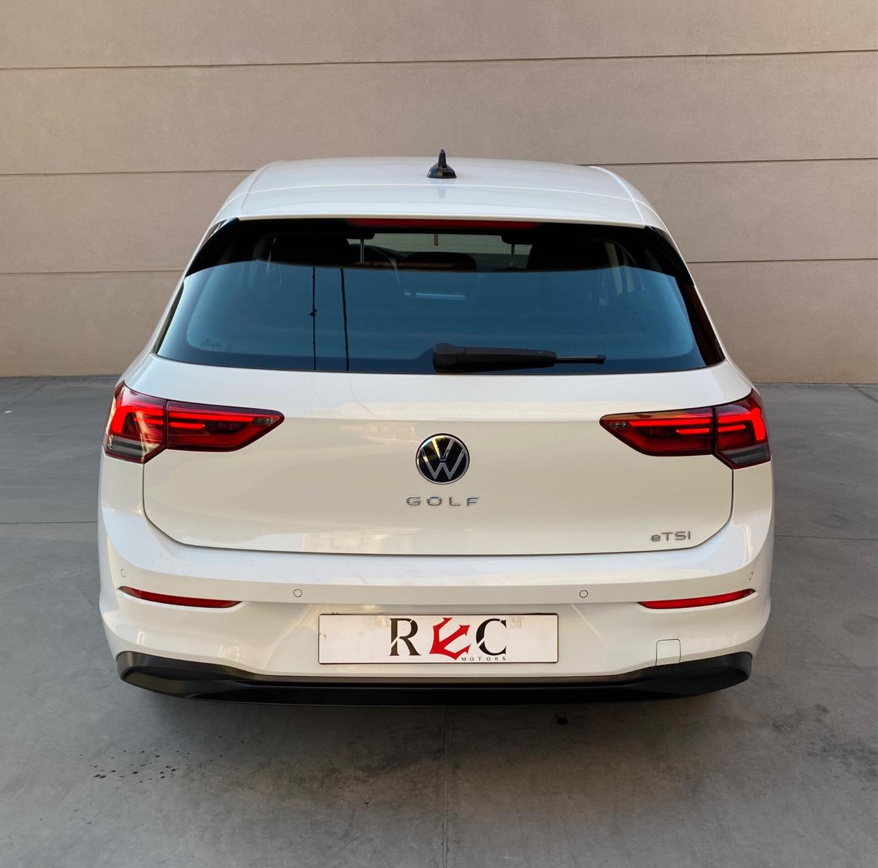 Volkswagen Golf Variant 1.0 eTSI EVO DSG Life