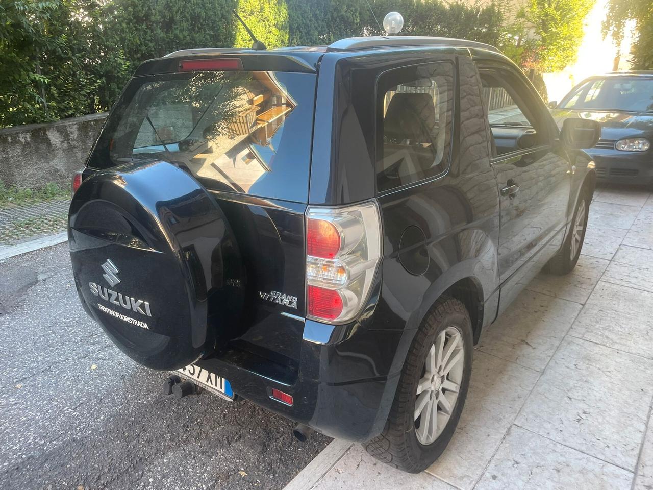 SUZUKI GRAND VITARA 4WD 1.9 DDiS 130CV 3PORTE - GANCIO TRAINO - RIDOTTE
