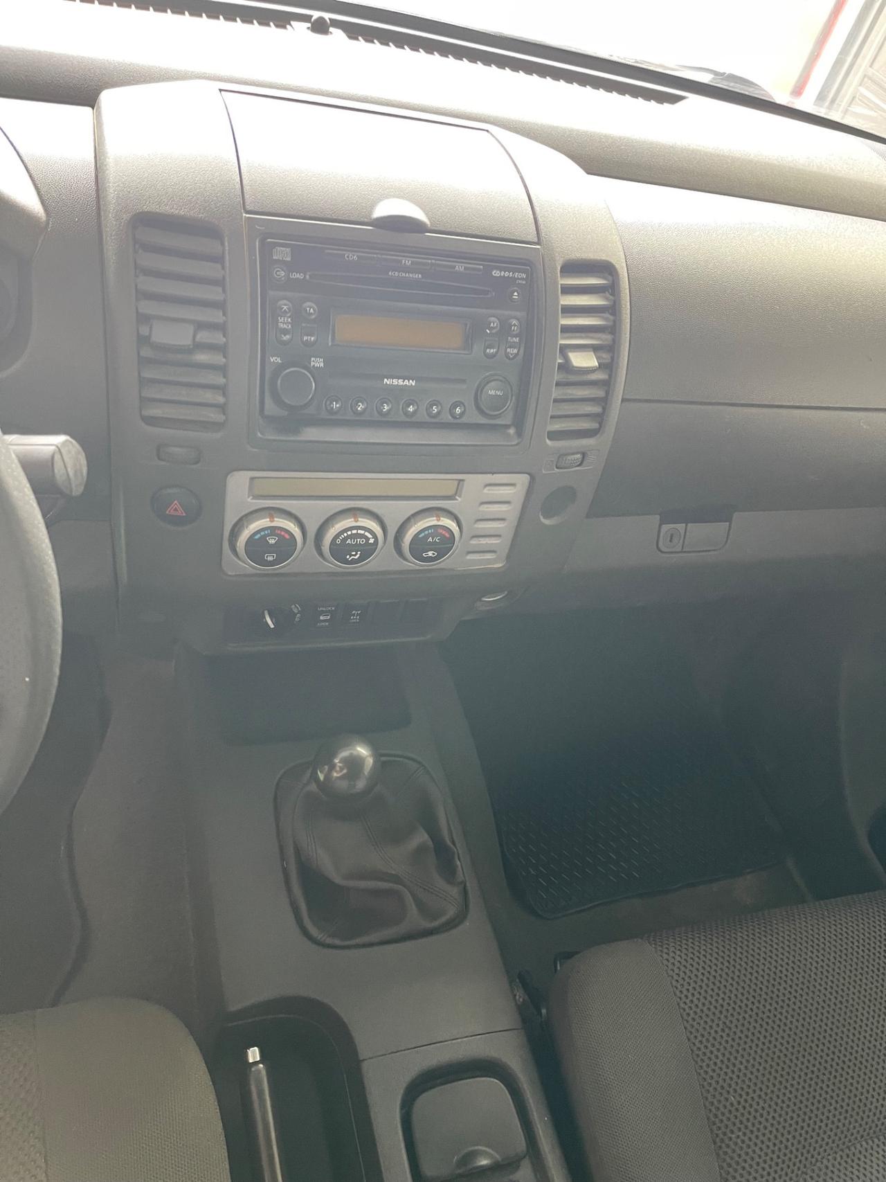 Nissan Navara 2.5 dCi 4x4 Pick Up PERMUTE RATE