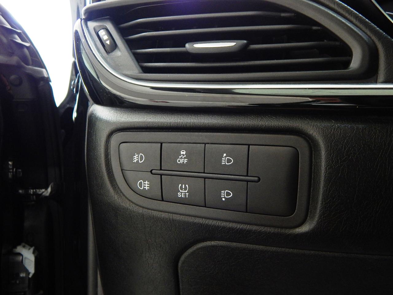 Fiat Tipo 5p 1.6 mjt Cross S&S NAVI-PARK-RADAR-LED