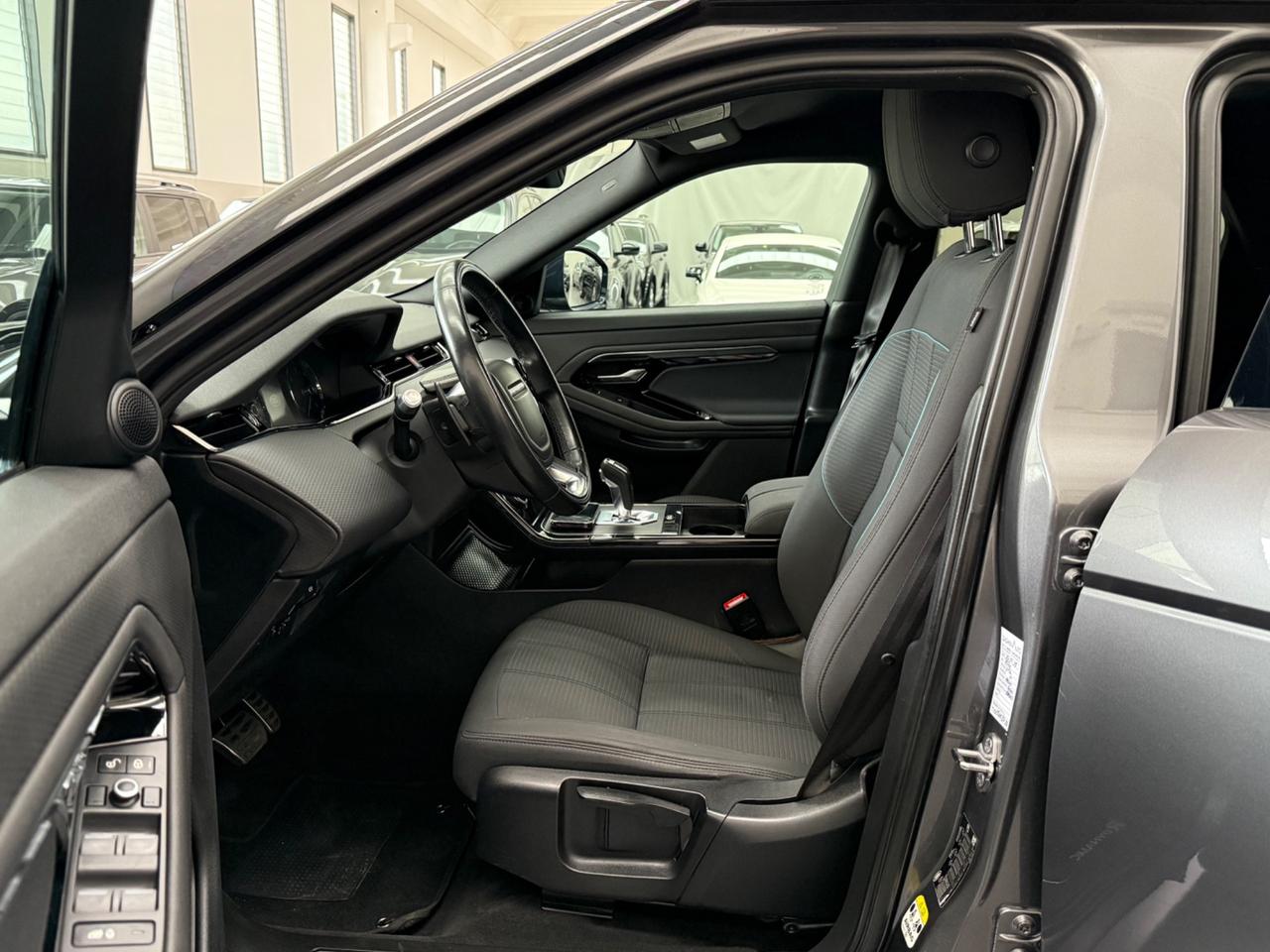 Land Rover Range Evoque 2.0D I4-L.Flw 150 CV AWD Auto R-Dynamic S