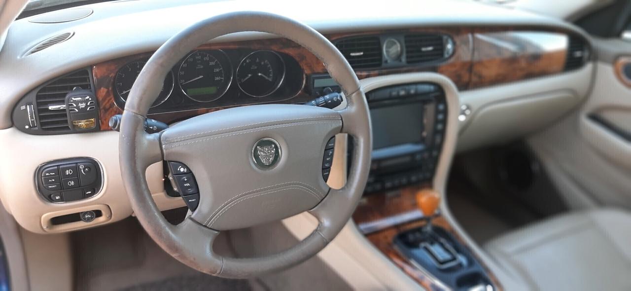 JAGUAR XJ XJ8 3.5 V8