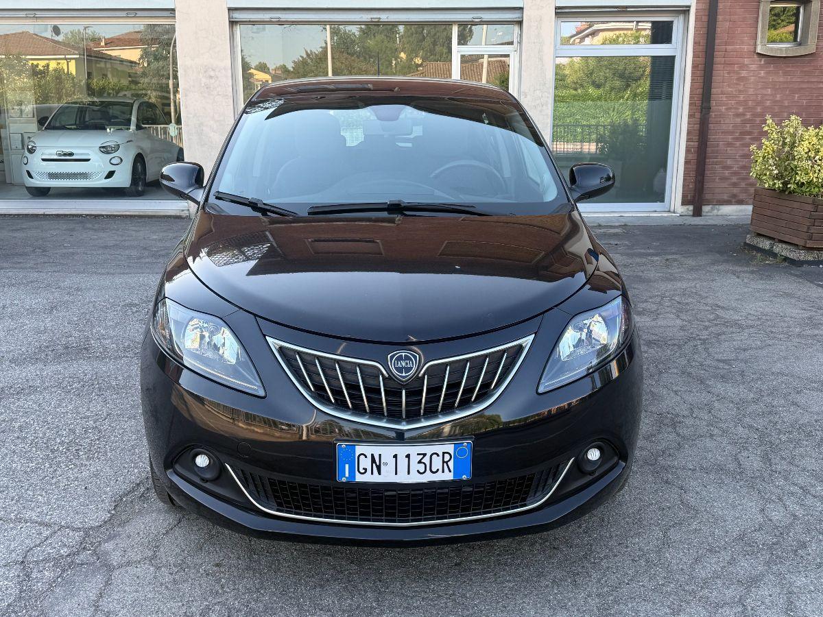 LANCIA - Ypsilon - 1.0 FireFly 5p.S&S Hyb. Platino