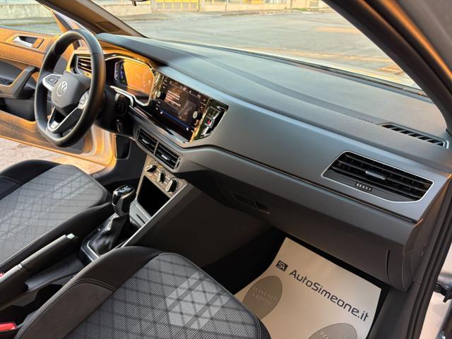 VOLKSWAGEN Taigo 1.0 TSI 110 CV DSG R-Line TETTO APR/PAN