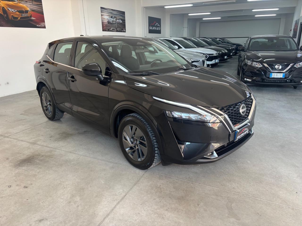 Nissan Qashqai MHEV 140 CV Business