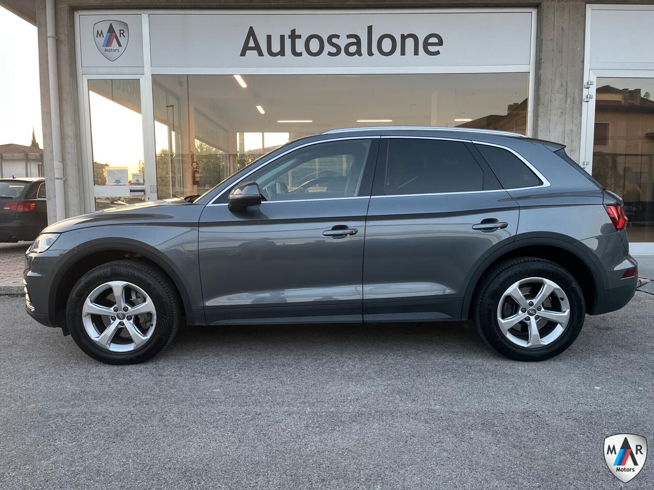 Audi Q5 40 TDI quattro S tronic Business Sport