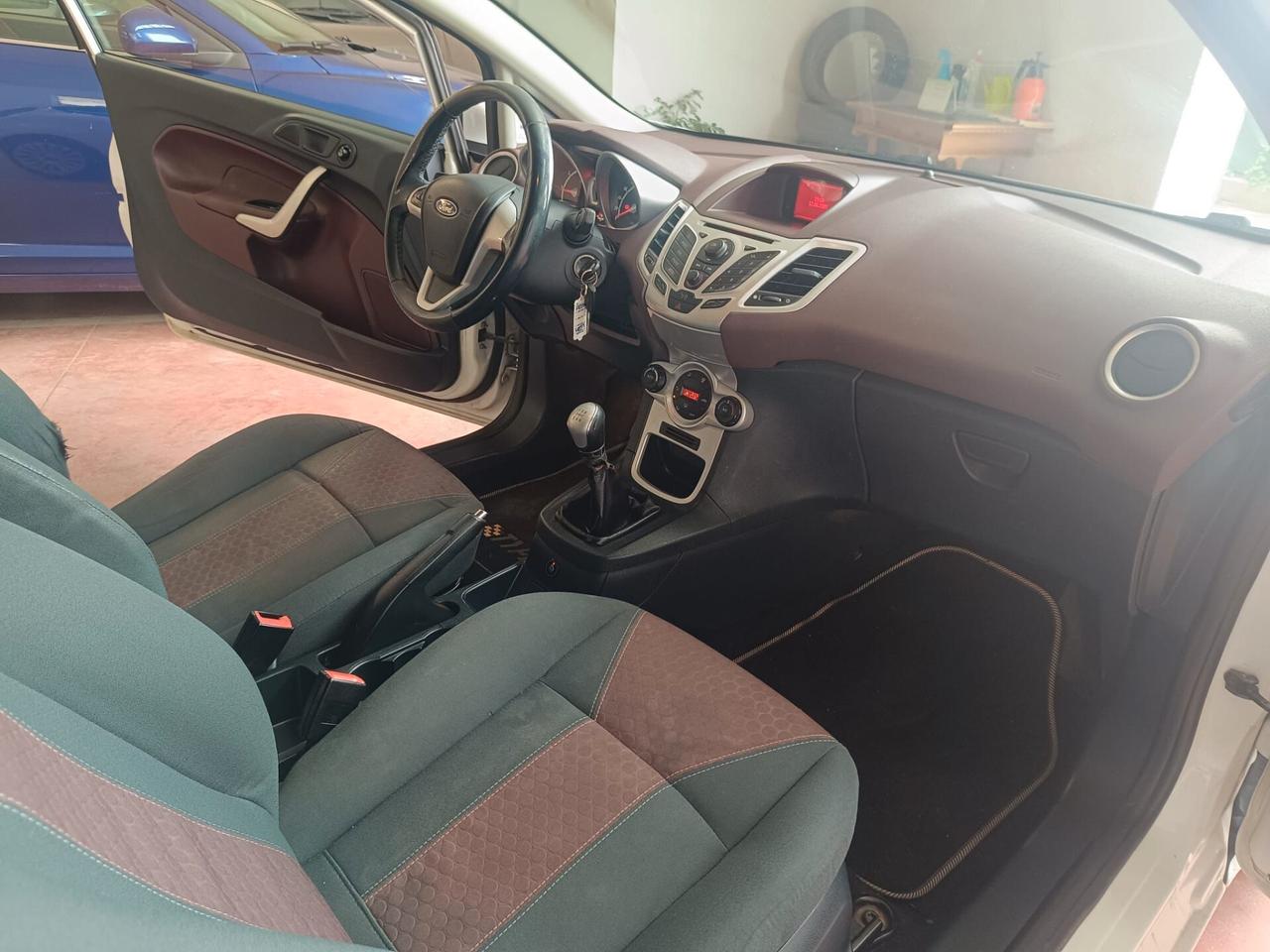Ford Fiesta 1.4 3 porte GPL Per Neopatentati