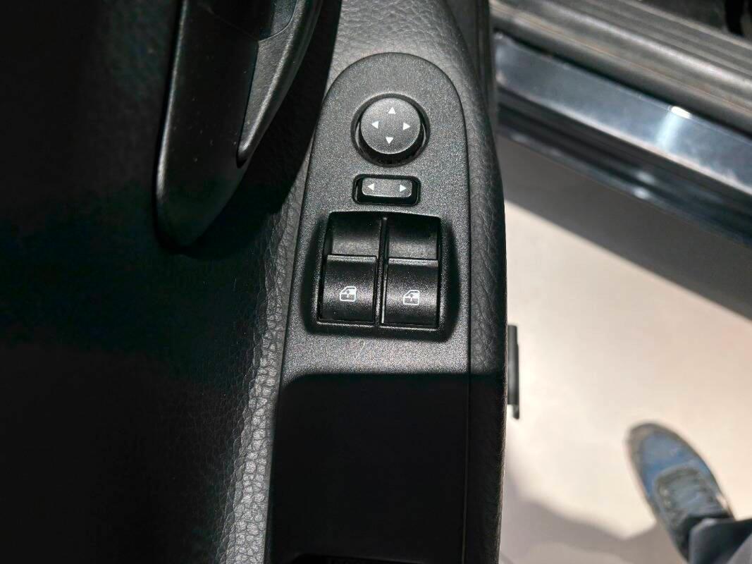 Lancia Ypsilon III 1.0 firefly hybrid Gold s&s 70cv 5p.ti