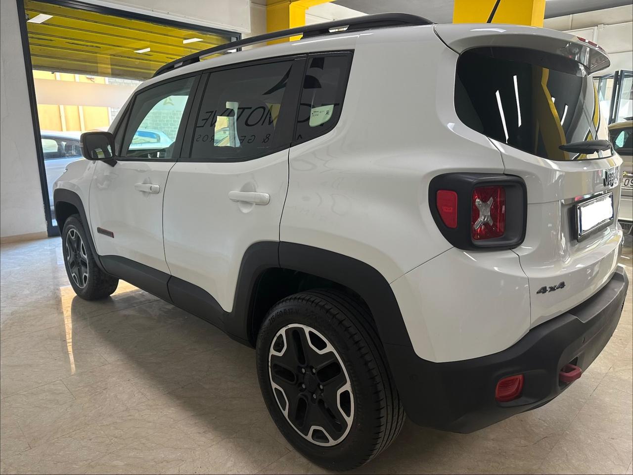 Jeep Renegade 2.0 Mjt 170CV 4WD Active Drive Low Trailhawk