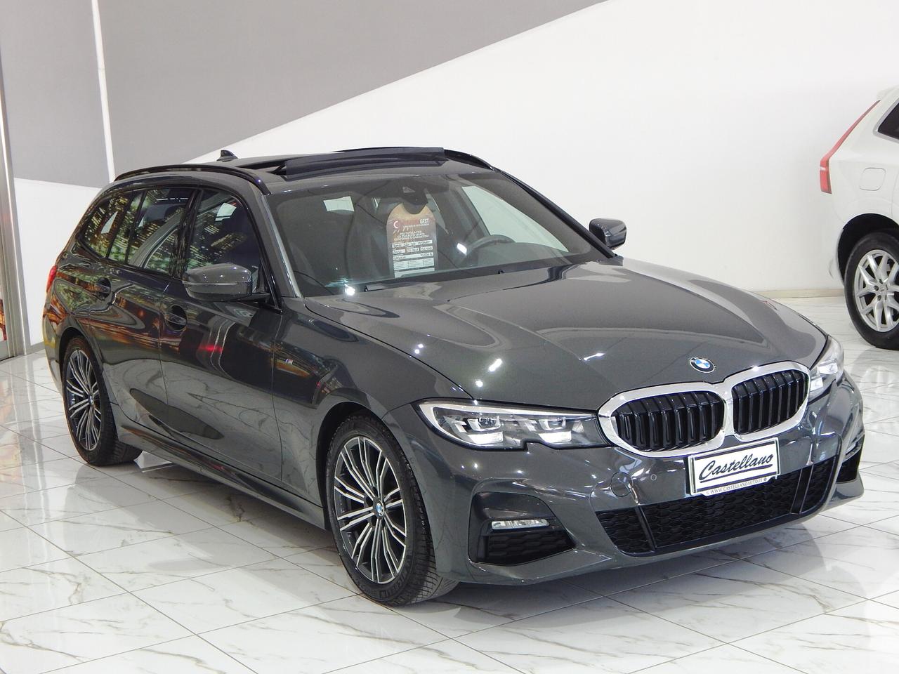 BMW 320 d Touring MSport Aut. TETTO-NAVI-PELLE-RADAR-LED