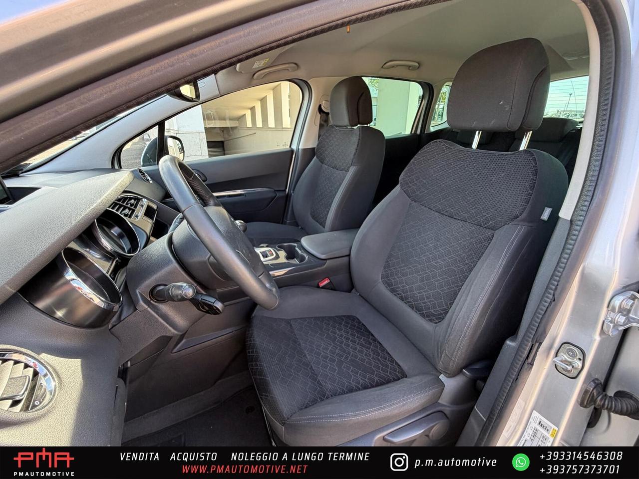 Peugeot 3008 1.6 HDi 115CV Business