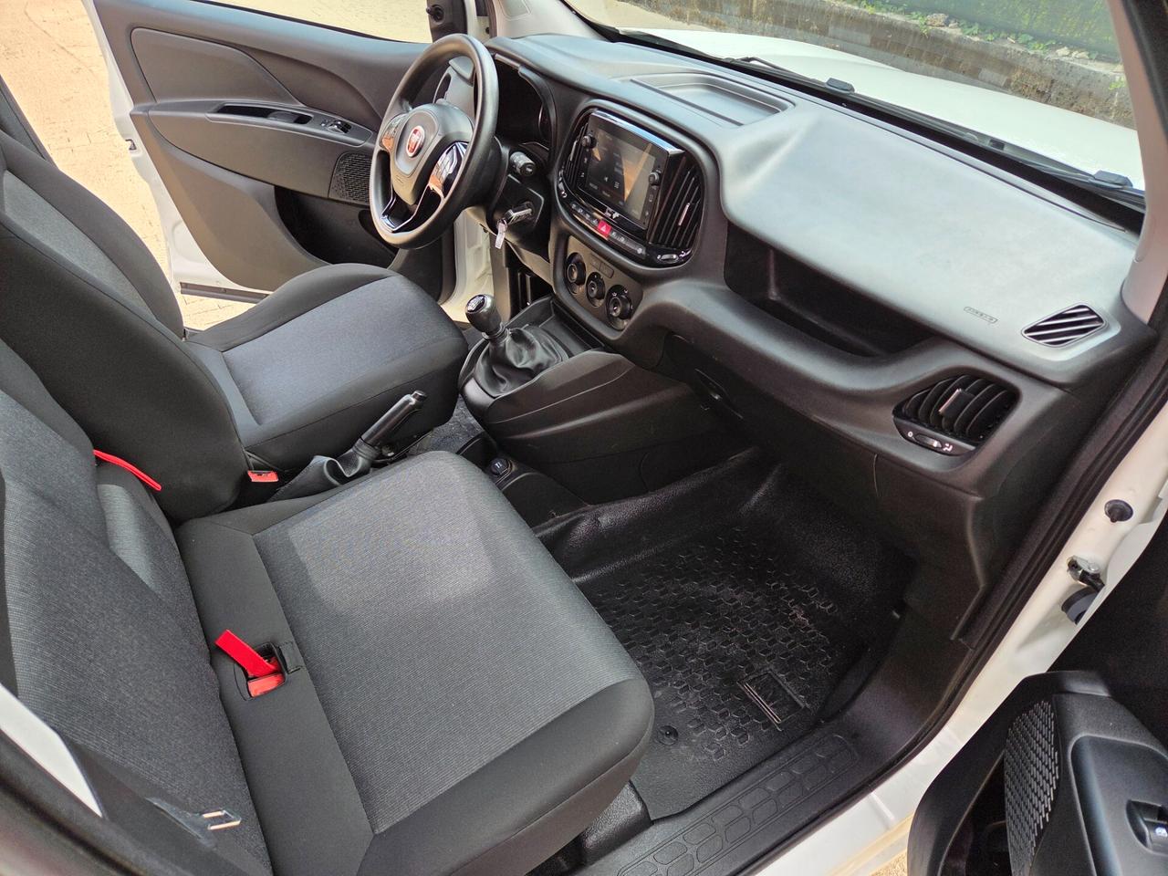 Fiat Doblo Doblò 1.6 MJT 105CV 3 posti Lounge Euro 6d